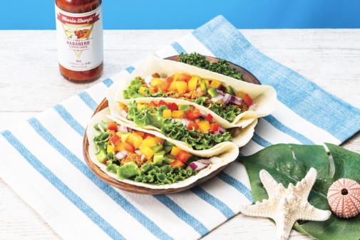 彩り野菜を包む スパイス香るタコス