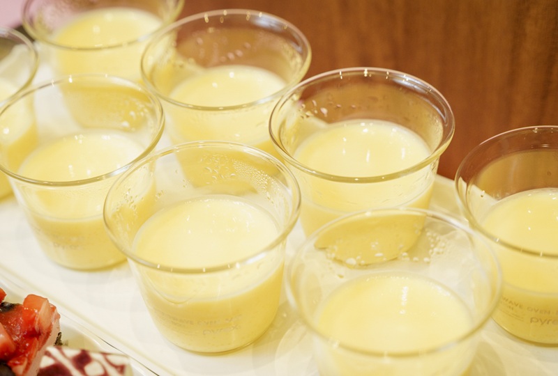 地元卵の自家製プリン