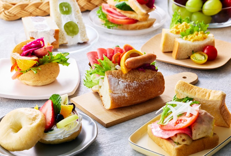 今朝の気分に合わせて作るオープンサンド