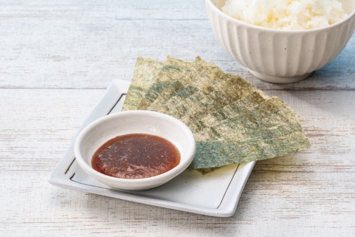 郷土の味を包む 焼き海苔と油味噌
