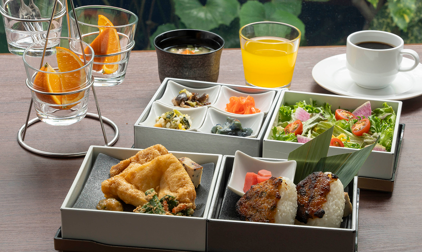 高山彩り 四重玉手箱《ヴィーガン和食》