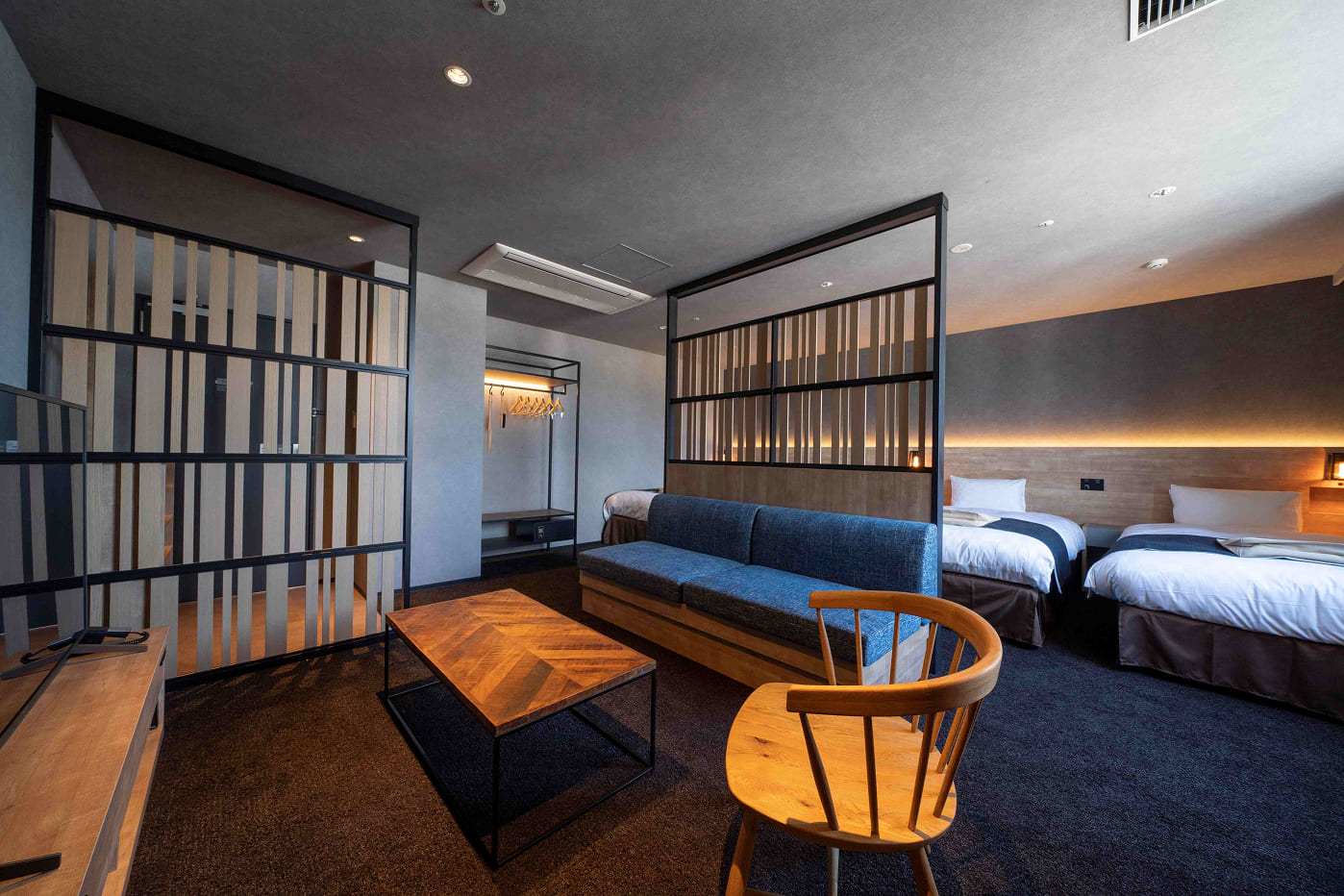 ジ・アラウンドスイート（フォース）