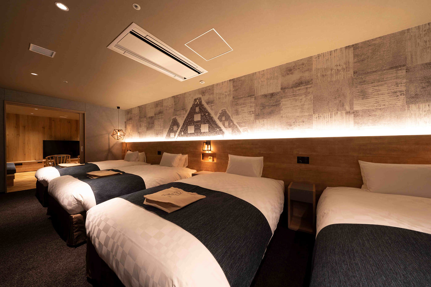 ジ・アラウンドジュニアスイート