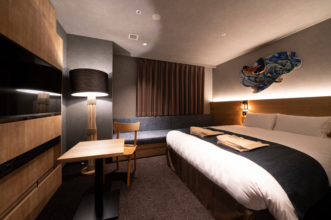 ジ・アラウンドクイーン