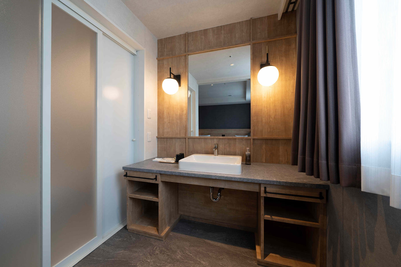 ユニバーサルツインルーム