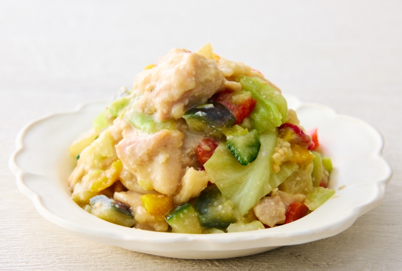 5種野菜とやわらかチキンの​白味噌仕立て