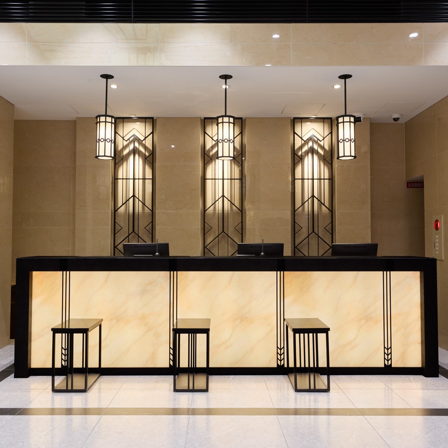 HOTEL GEOMETIQ Osaka Umeda, an Ascend Collection Hotel　フロント