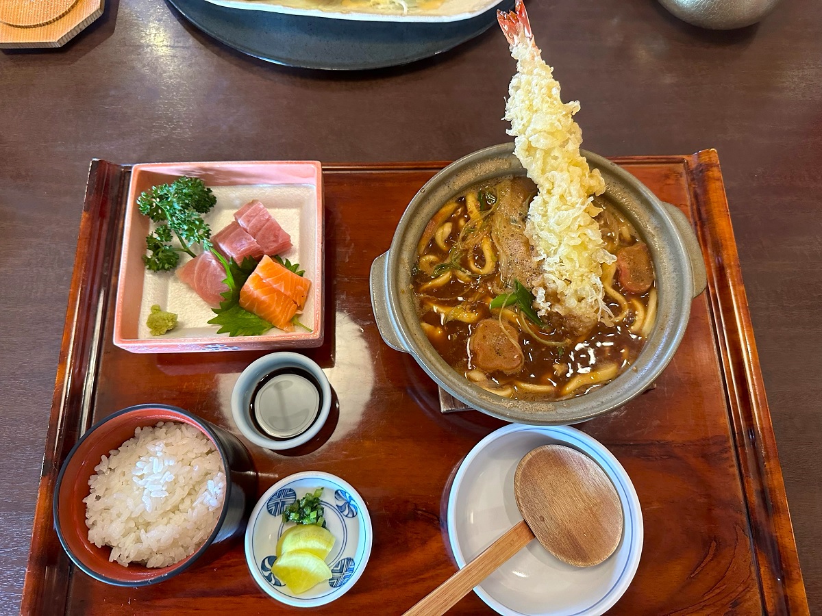 和食麺処朝日屋　大海老天味噌煮込みうどん