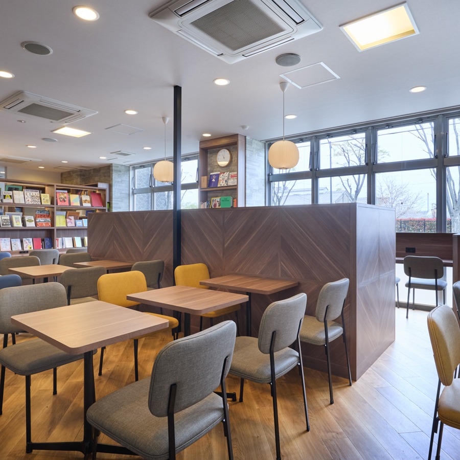 2026年3月リニューアル【ライブラリーカフェ】10時から24時まで無料でご利用いただけます
