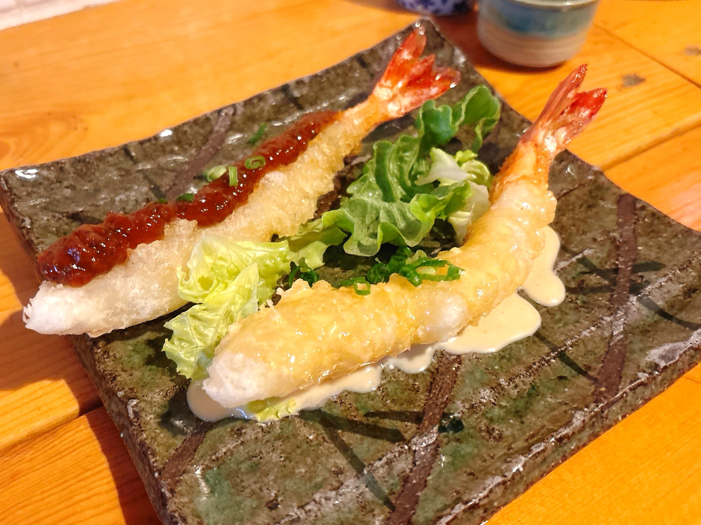 エビチリとエビマヨ