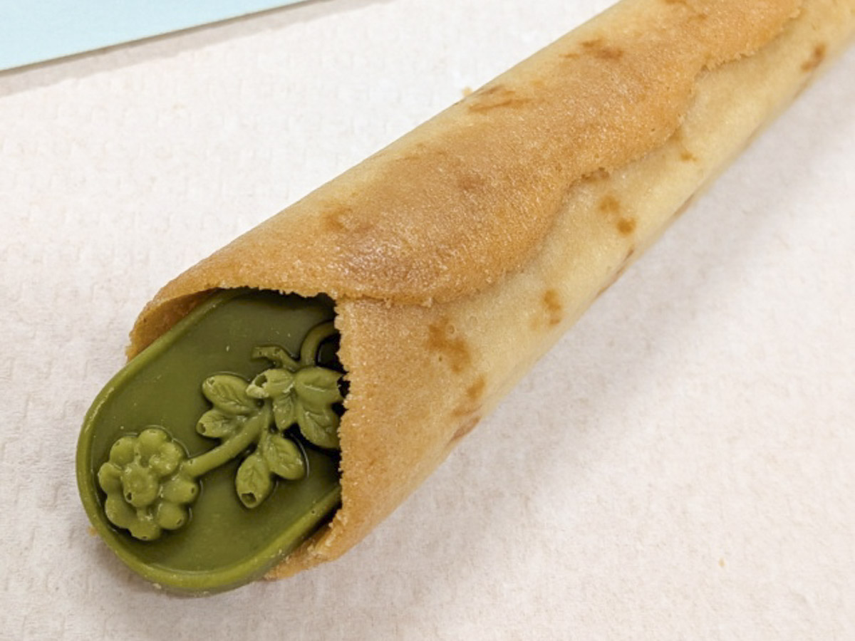 花束をイメージしたタルティンブーケ 西尾抹茶