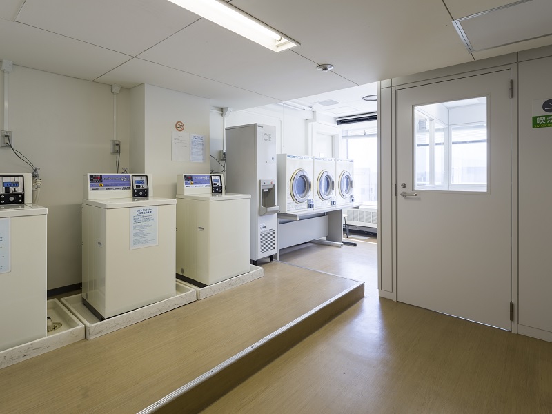 コインランドリー