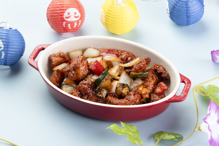 東京ベイ夏メニュー_鶏肉と夏野菜の甘酢ソース