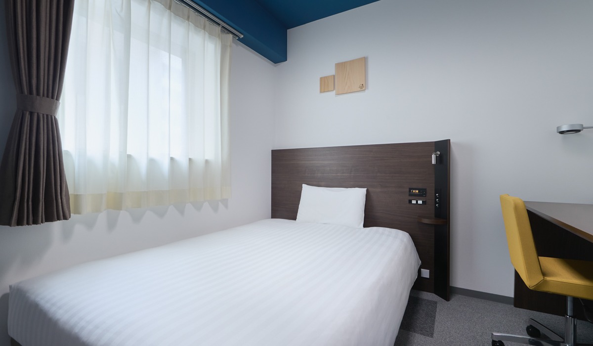 2026年3月リニューアル【ダブルエコノミー】140cm幅のベッドをそなえた快適な客室