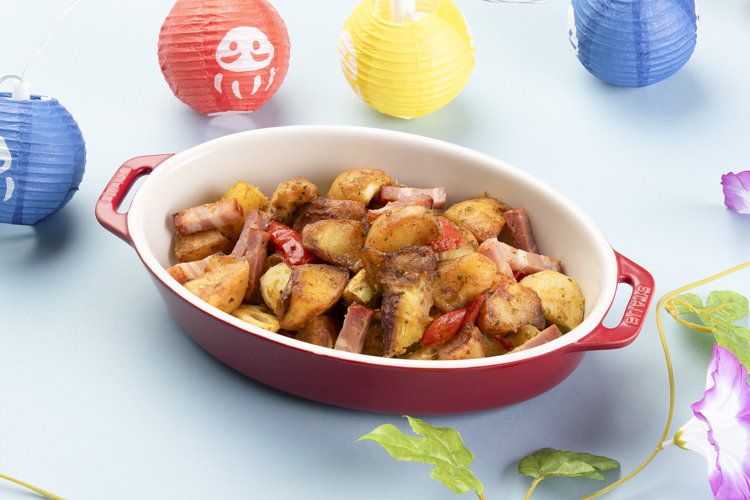 東京ベイ夏メニュー_ゴロゴロ野菜のカレージャーマンポテト