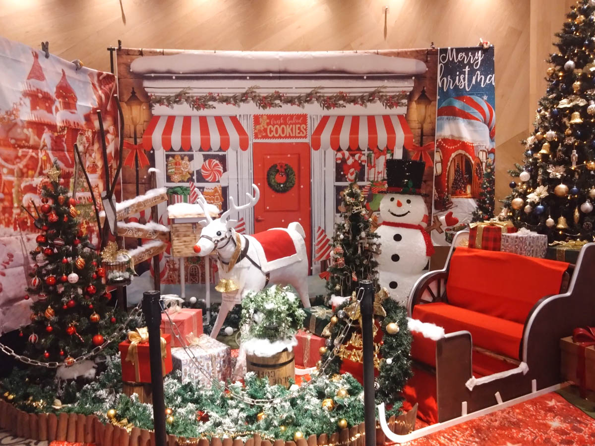 フォトスポットもクリスマス仕様に！