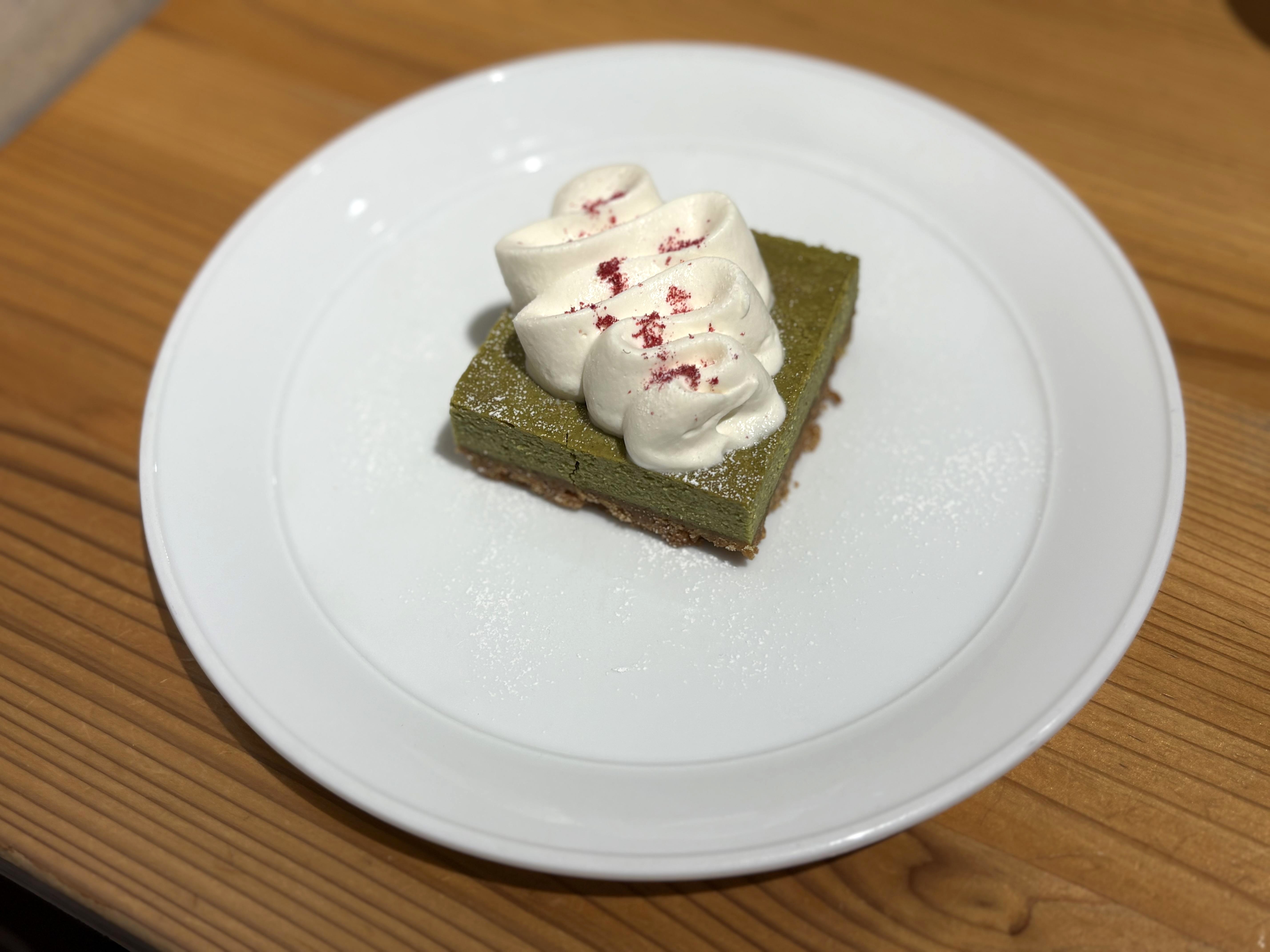 焼菓子とコーヒー パーラーイムオム