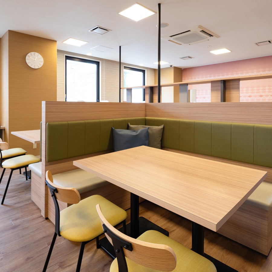コンフォートホテル八戸　Comfort Library Cafe