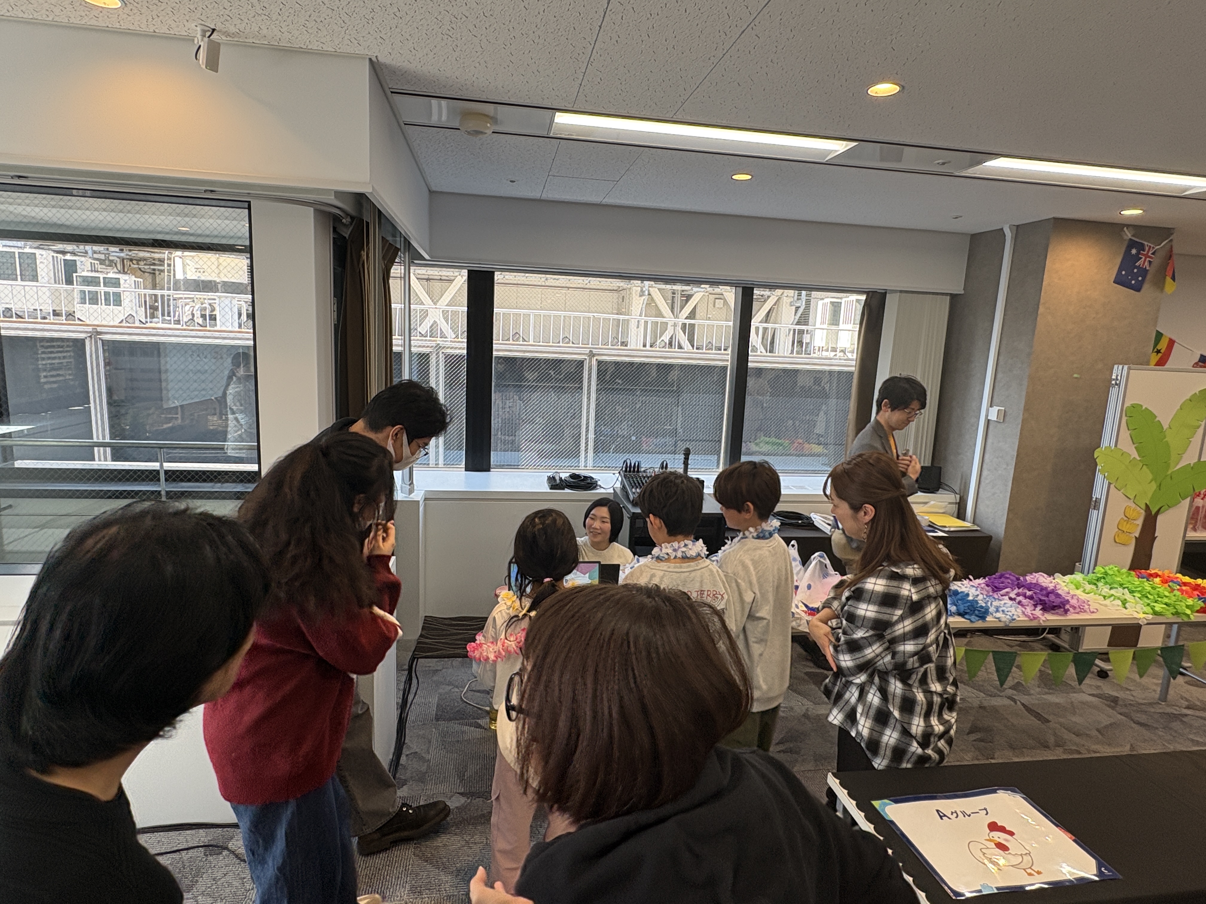 フィリピンブース①「手遊び」