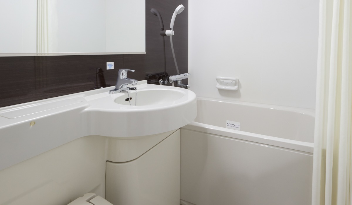 【ツインエコノミー】清潔感のある浴室