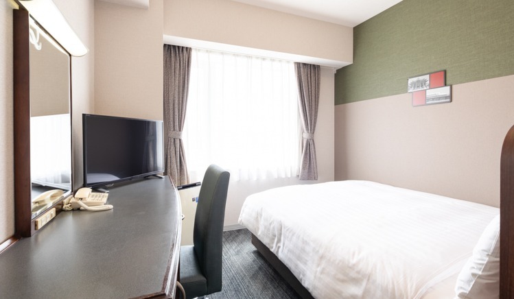 【ダブルエコノミー】ベッド幅140cm◆サータポケットコイルマットレス