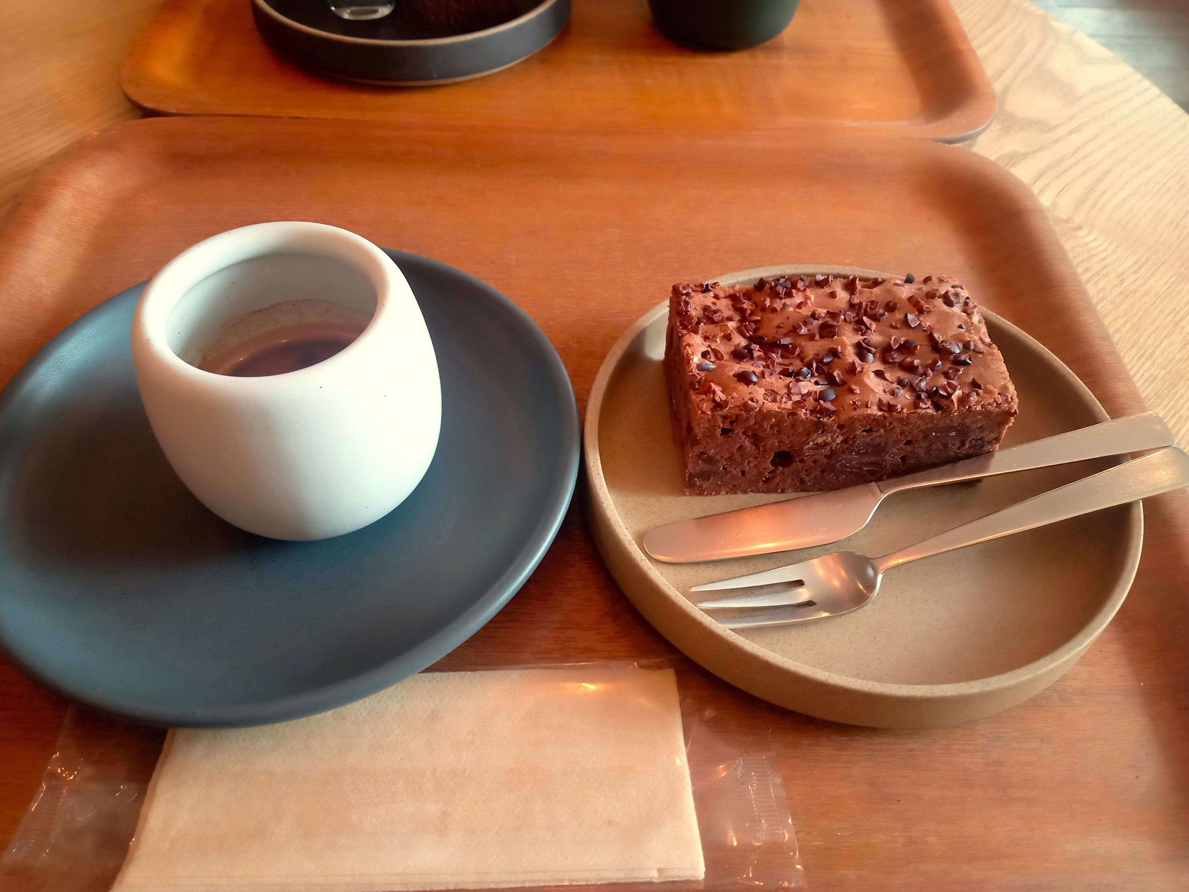 DANDELION CHOCOLATE ファクトリー＆カフェ蔵前