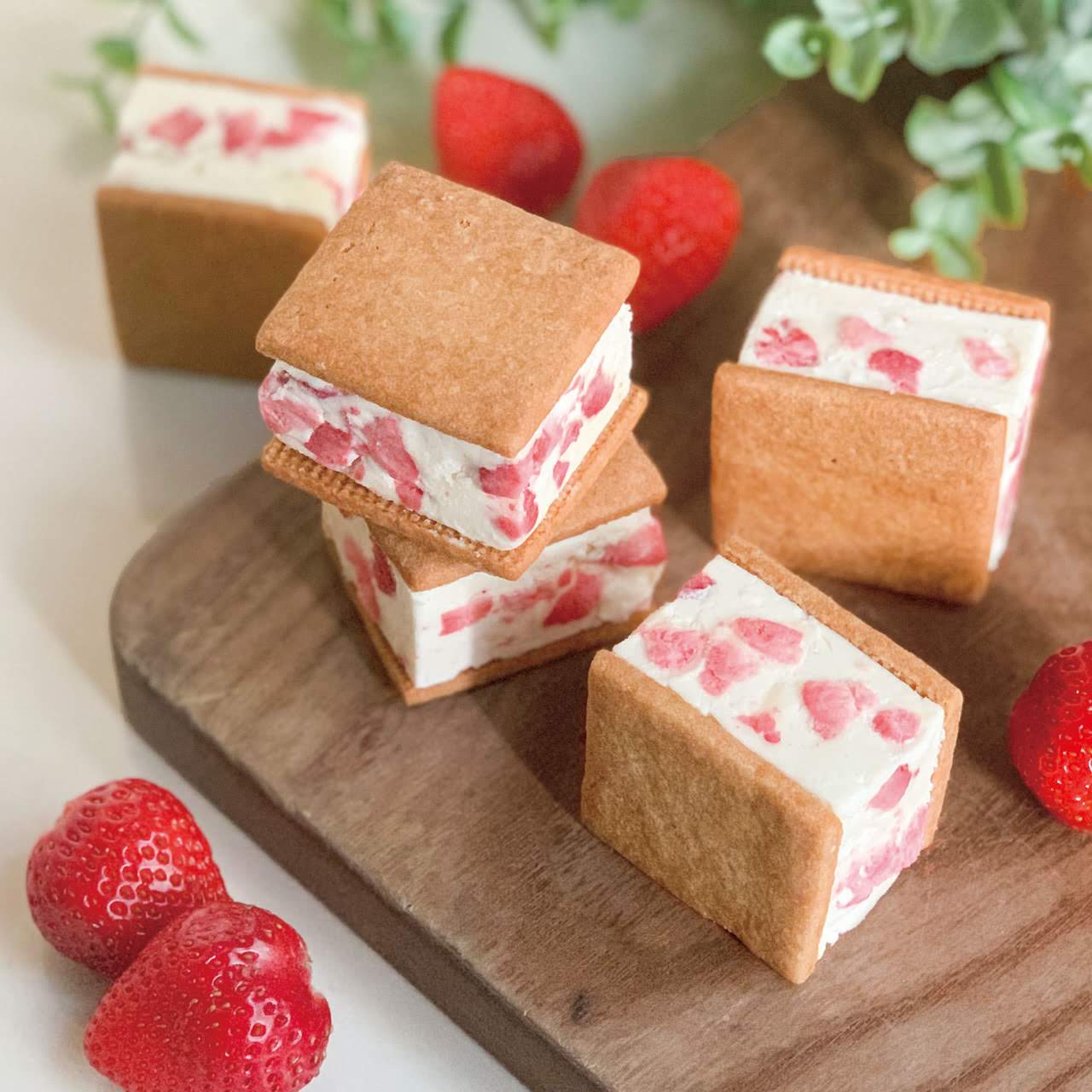 堀江バターサンド イチゴミルク