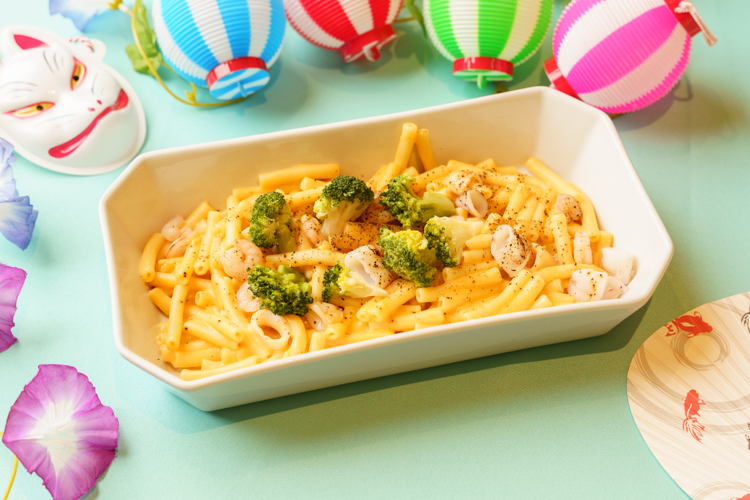 東京ベイ夏メニュー_小エビとイカのマカロニアメリケーヌソース