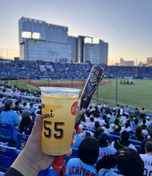 神宮球場　野球観戦